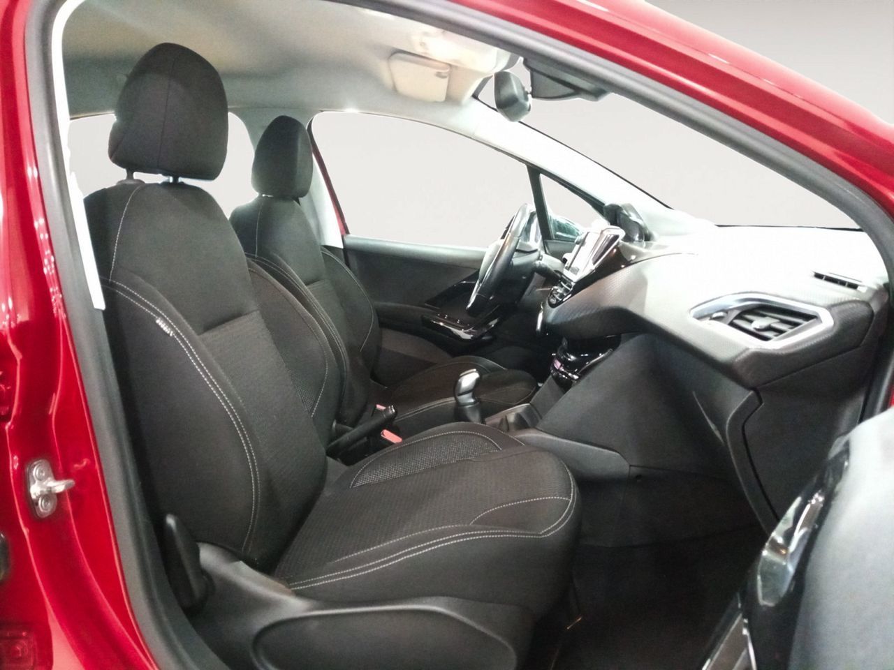 Peugeot 208 PureTech 110 Allure - foto 11