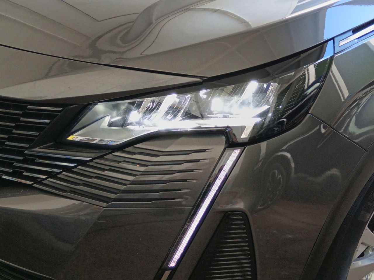 Peugeot 3008 BlueHDi 130 Active Pack - foto 21