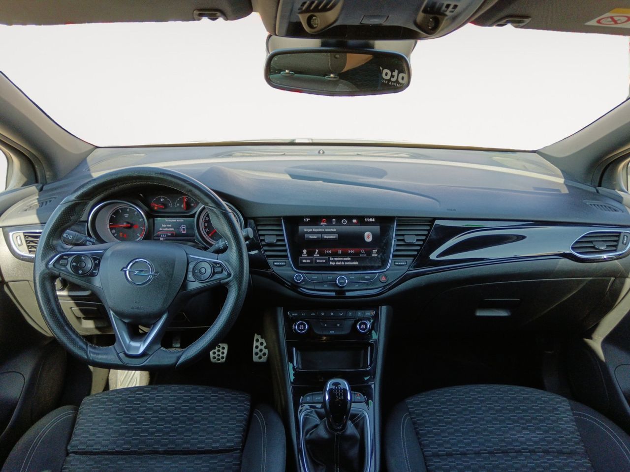 Opel Astra 1.6 Turbo GSi Line - foto 7