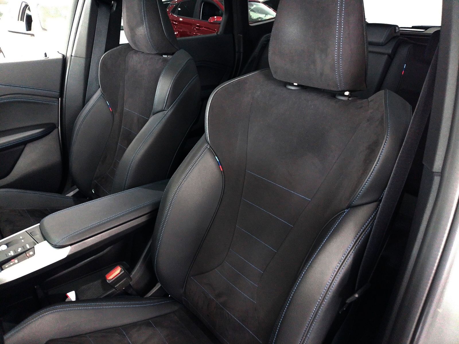 BMW X1 sDrive18d - foto 25