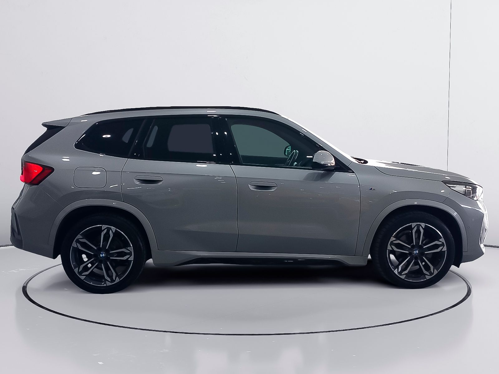 BMW X1 sDrive18d - foto 2