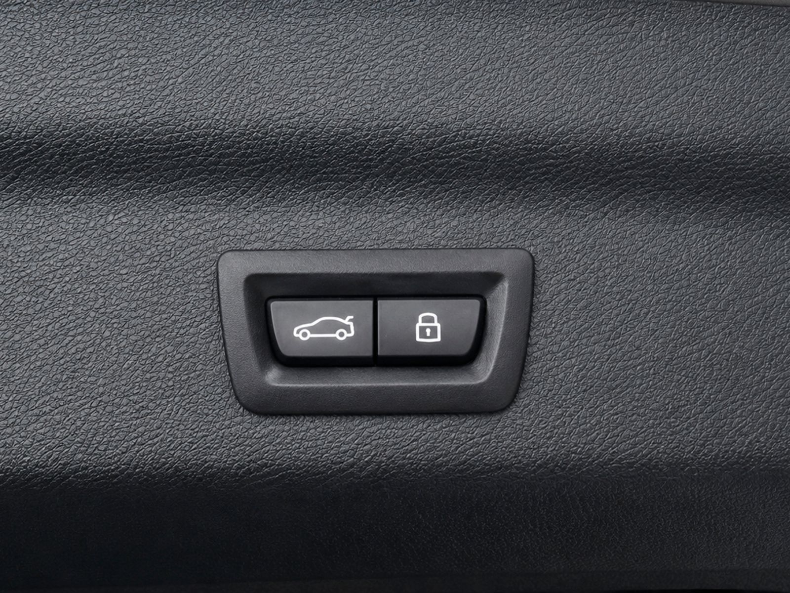 BMW X1 sDrive18d - foto 16