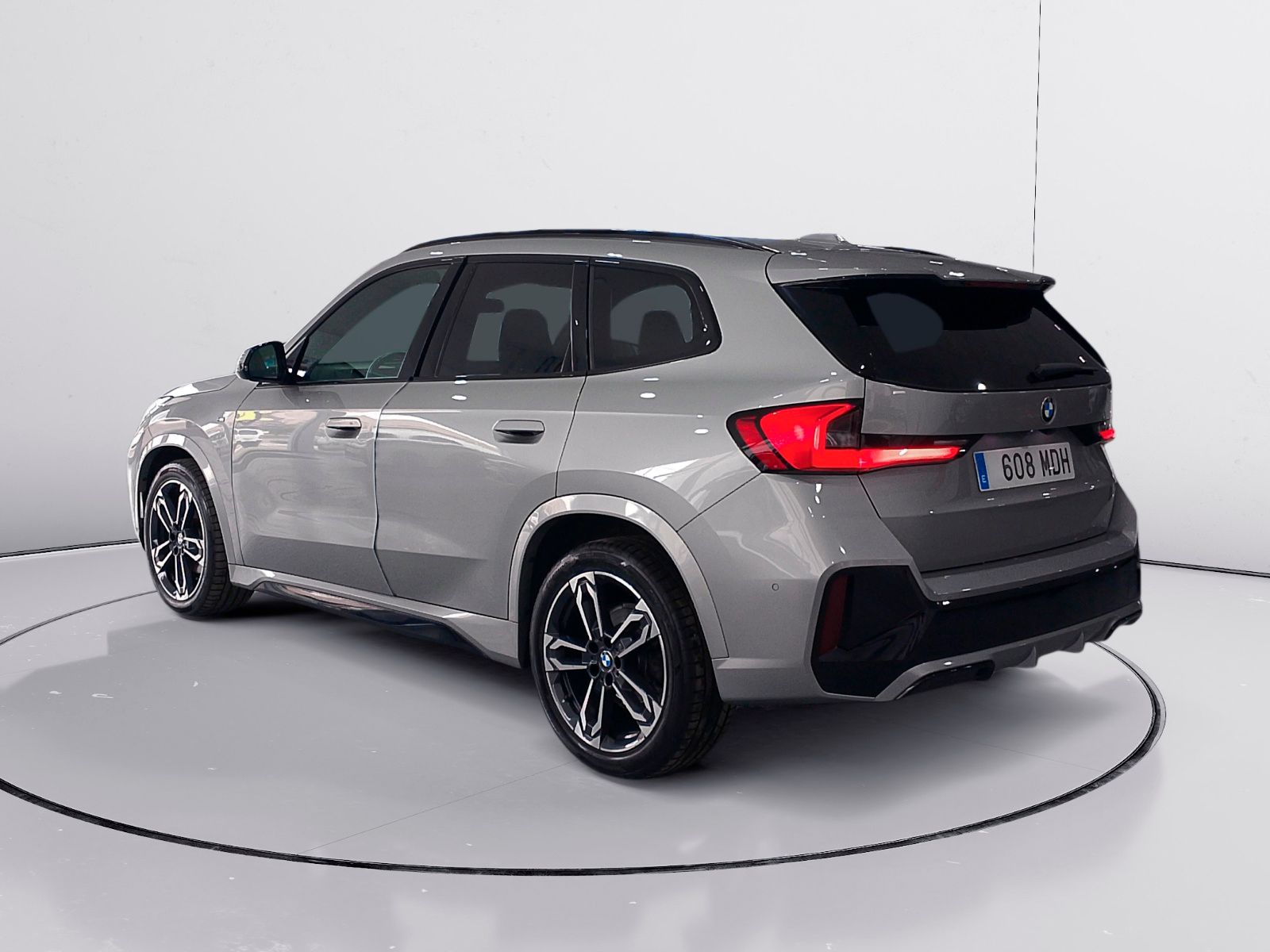 BMW X1 sDrive18d - foto 5