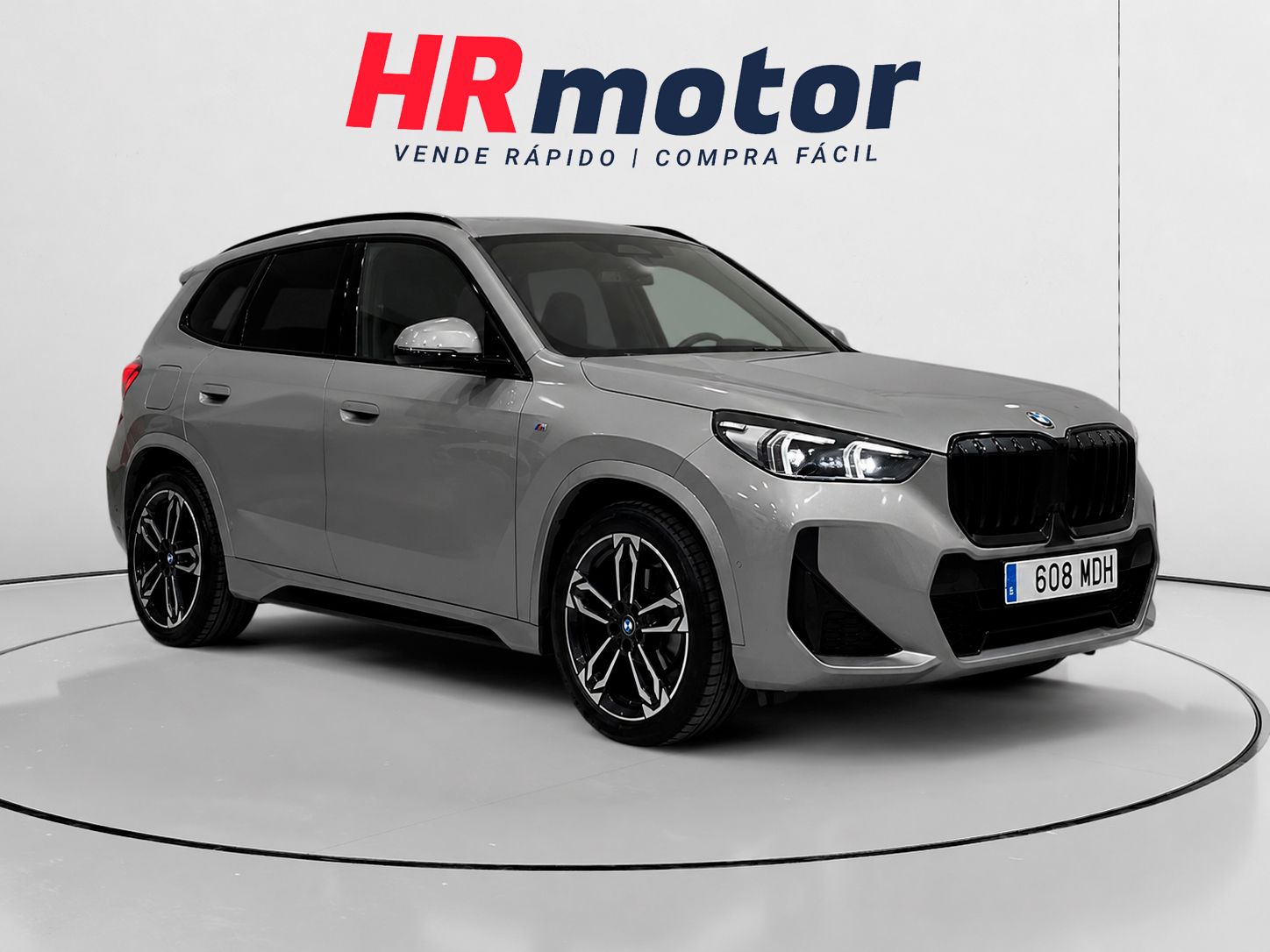 BMW X1 sDrive18d - foto 1