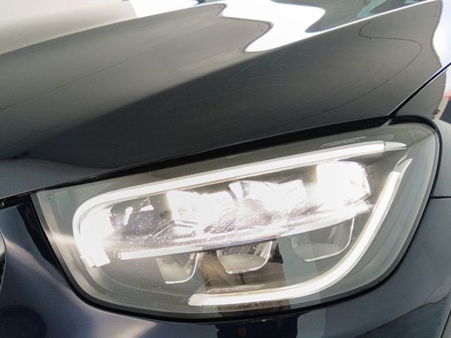 Mercedes-Benz GLC 300 e 4Matic - foto 23