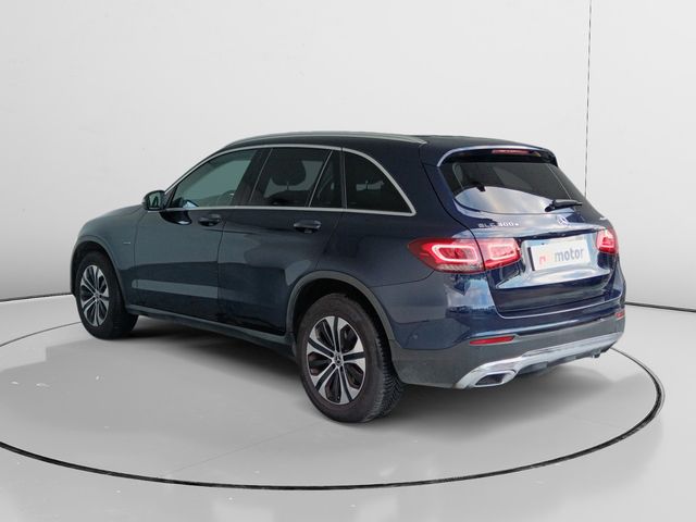 Mercedes-Benz GLC 300 e 4Matic - foto 4