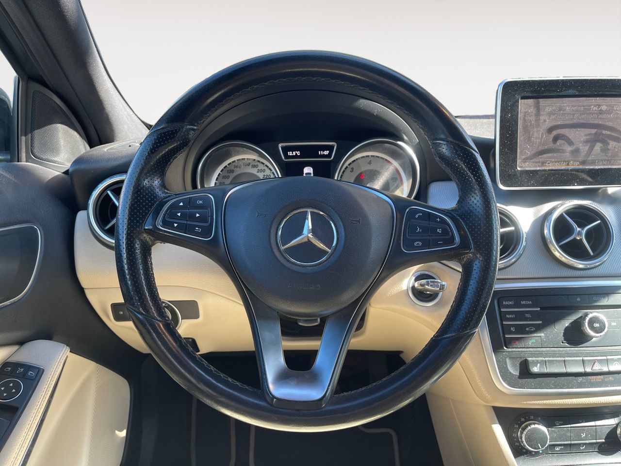 Mercedes-Benz GLA 180 CDI - foto 8