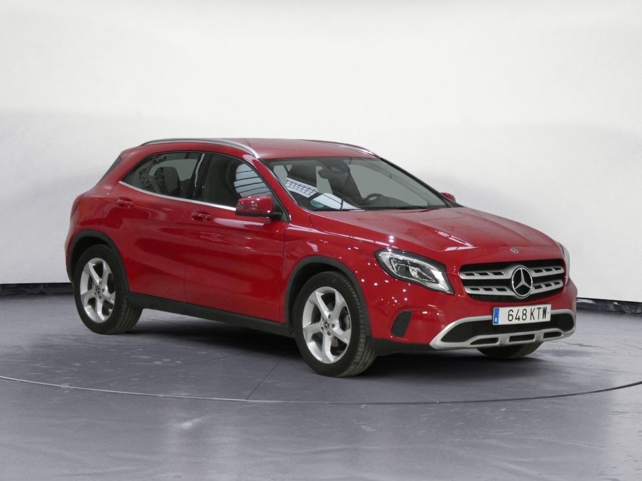 Mercedes-Benz GLA 180 - foto 22