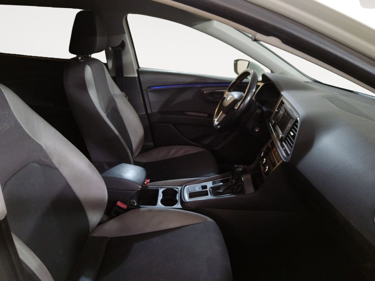 SEAT León 2.0 TDI X-perience 4Drive DSG - foto 9