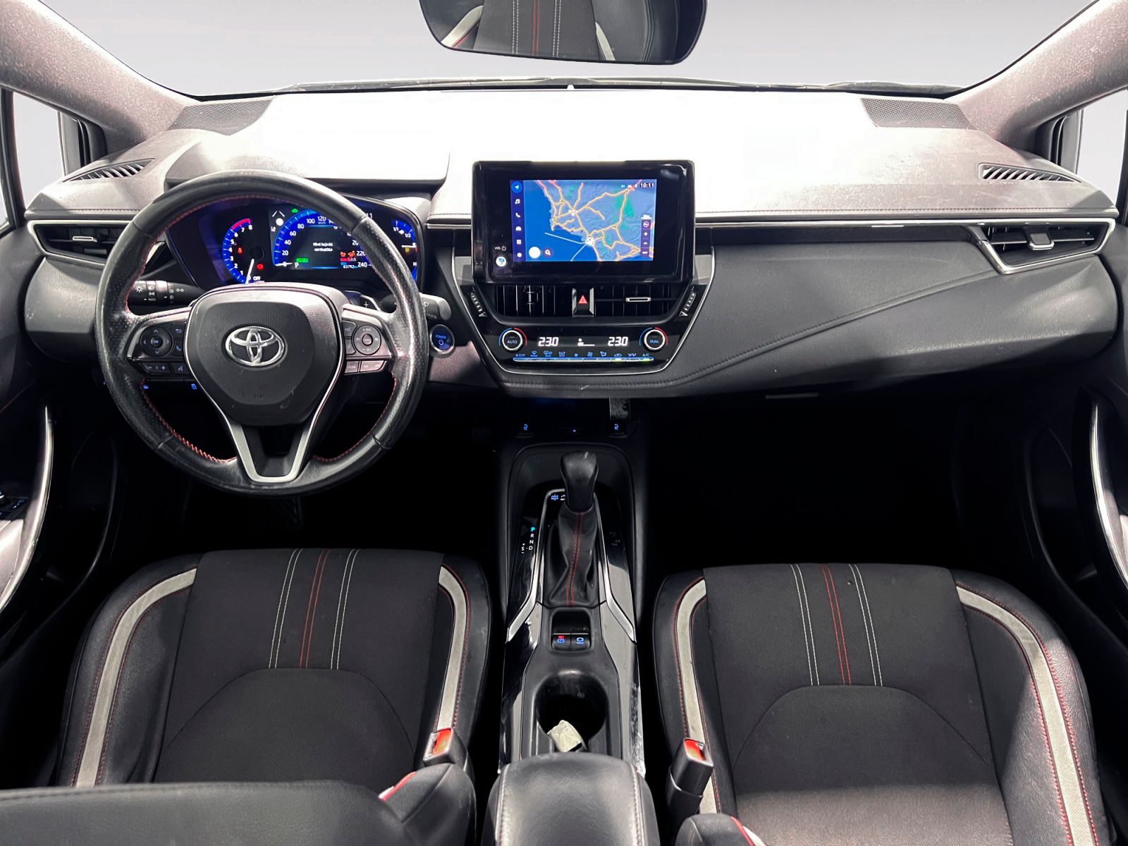 Toyota Corolla 180H GR-Sport E-CVT - foto 9