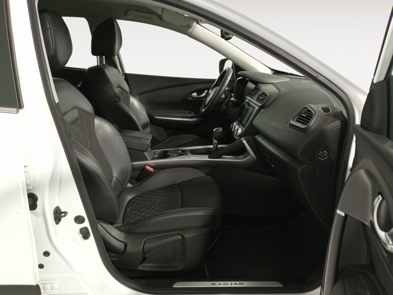 Renault Kadjar Techno TCe GPF EDC - foto 11