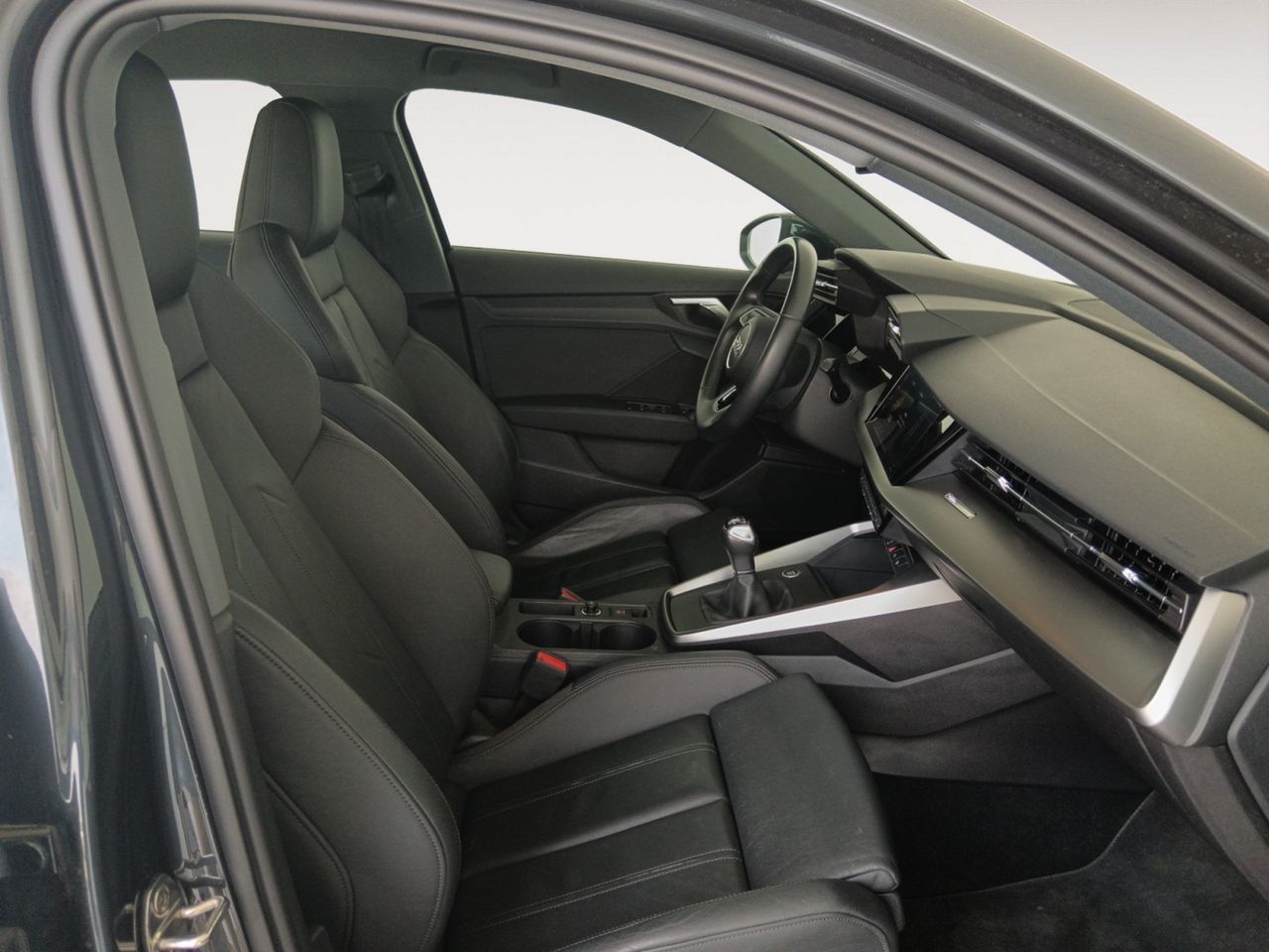 Audi A3 30 TFSI - foto 11