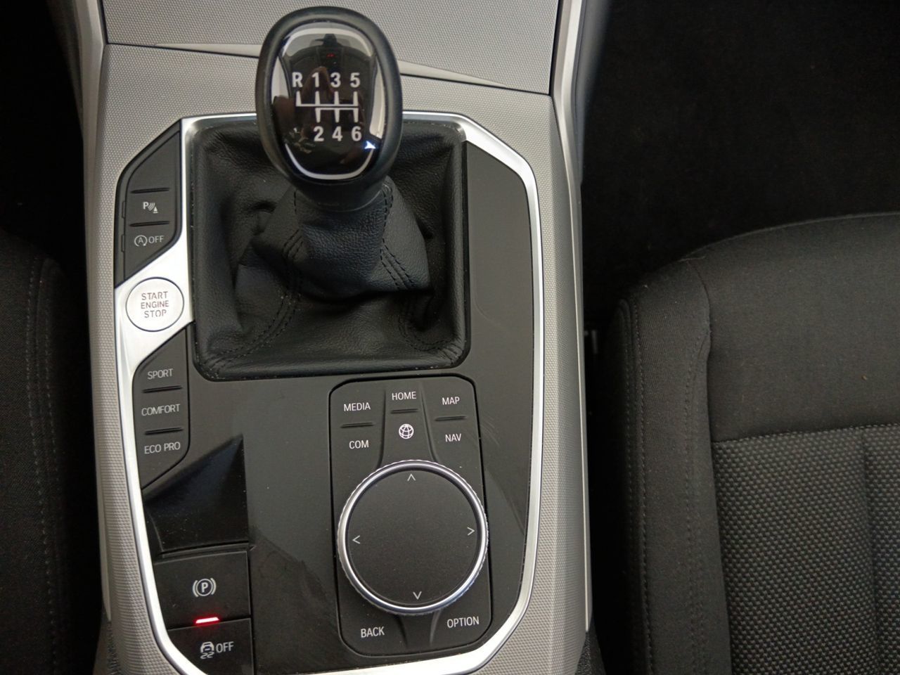 BMW Serie 3 318d Touring - foto 13