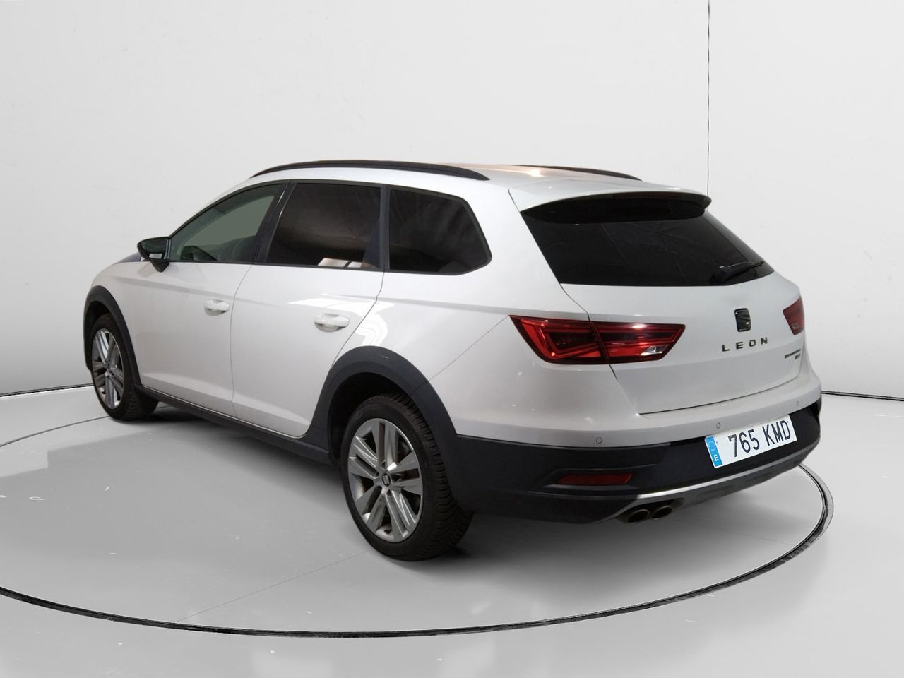 SEAT León 2.0 TDI X-perience 4Drive DSG - foto 4