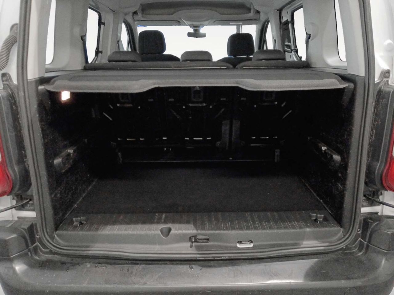 Peugeot Rifter Active Pack Business Standard BlueHDi - foto 11