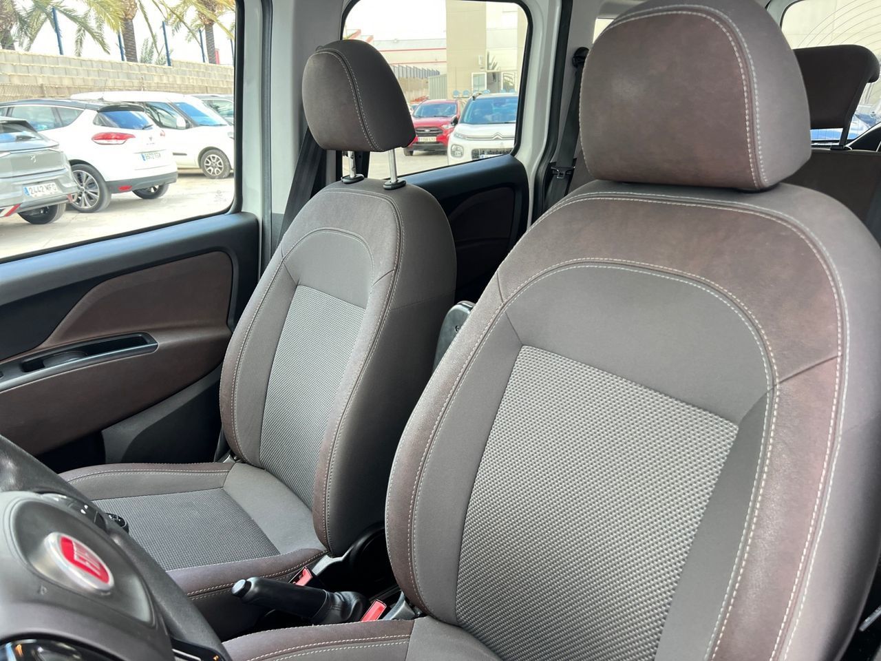 Fiat Doblò 1.6 MultiJet N1 Trekking - foto 20