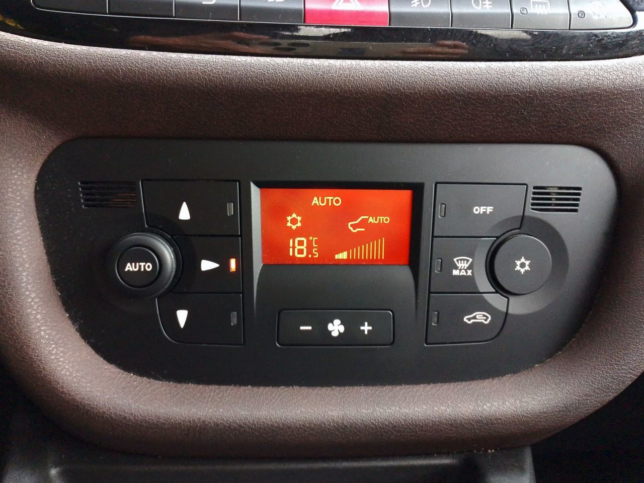 Fiat Doblò 1.6 MultiJet N1 Trekking - foto 19