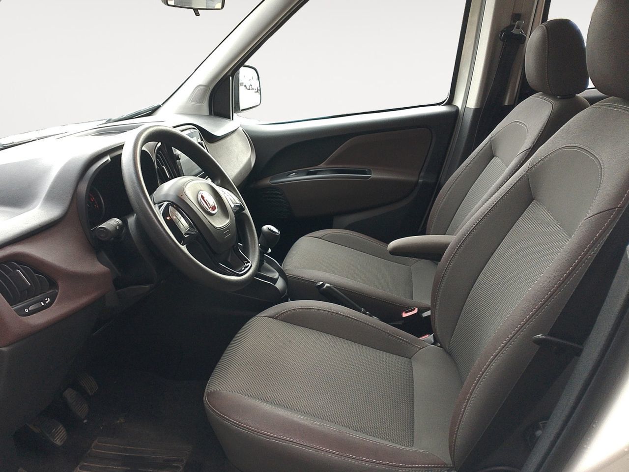 Fiat Doblò 1.6 MultiJet N1 Trekking - foto 9
