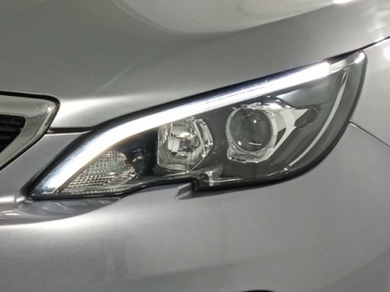 Peugeot 308 BlueHDi 100 Access - foto 20