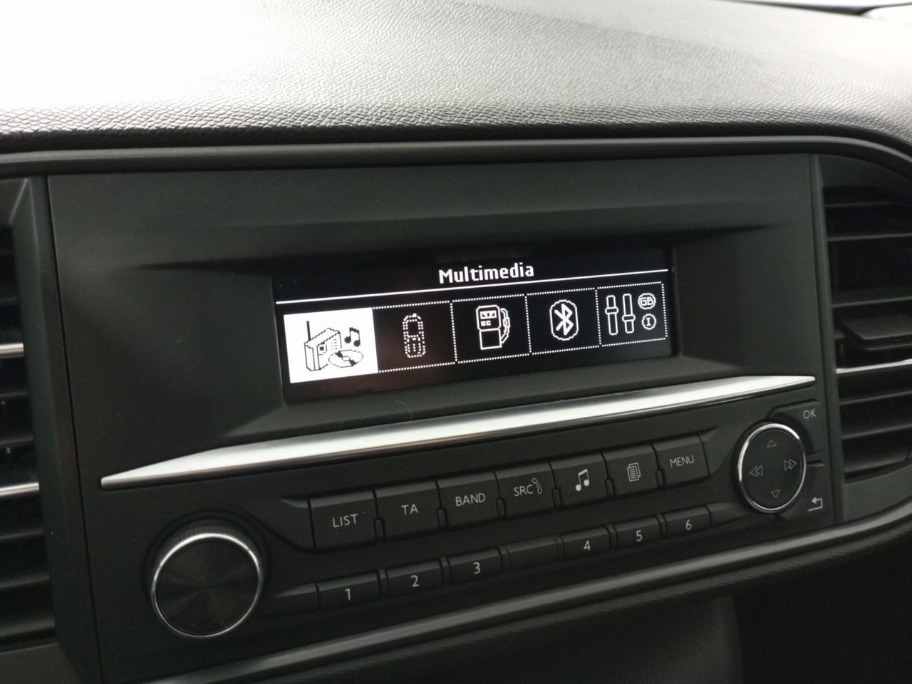 Peugeot 308 BlueHDi 100 Access - foto 15