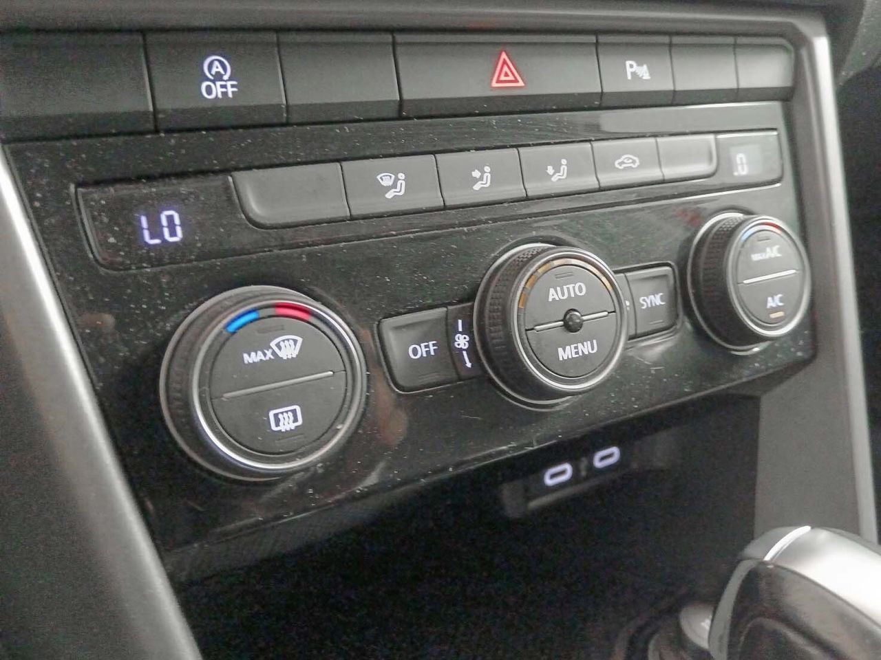 Volkswagen T-Roc Advance R-Line 1.5 TSI DSG - foto 21