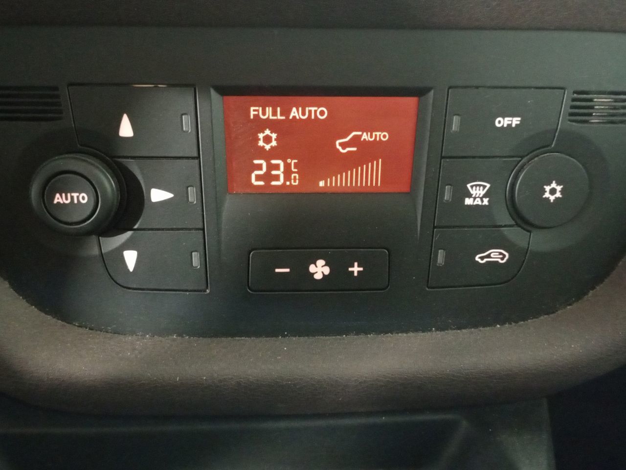 Fiat Doblò 1.6 MultiJet N1 Trekking - foto 19