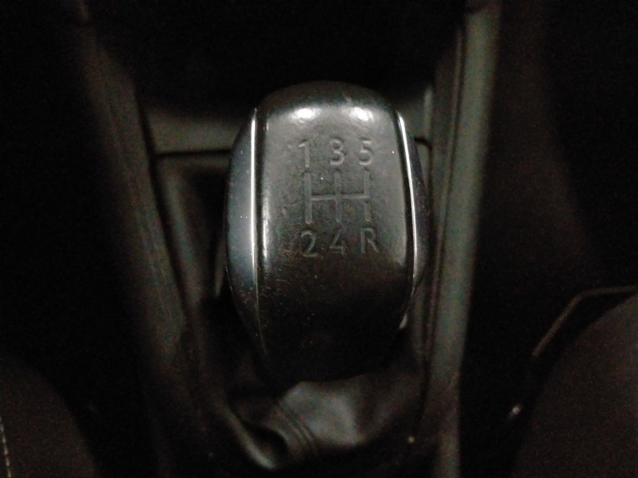Peugeot 208 PureTech 82 Style - foto 12