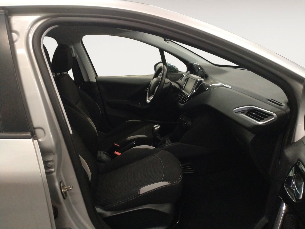 Peugeot 208 PureTech 82 Style - foto 10