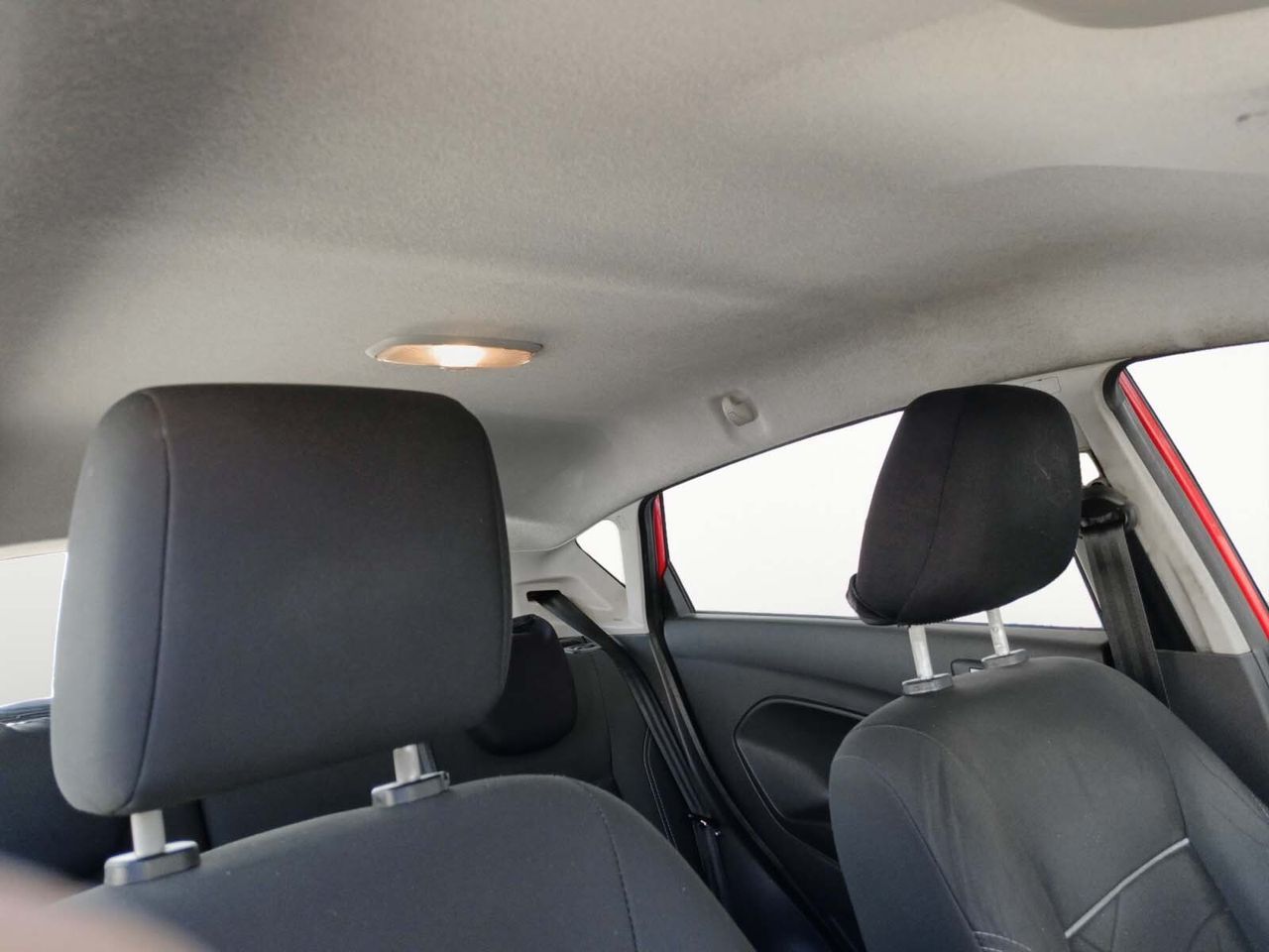 Ford Fiesta 1.5 TDCi Trend - foto 12