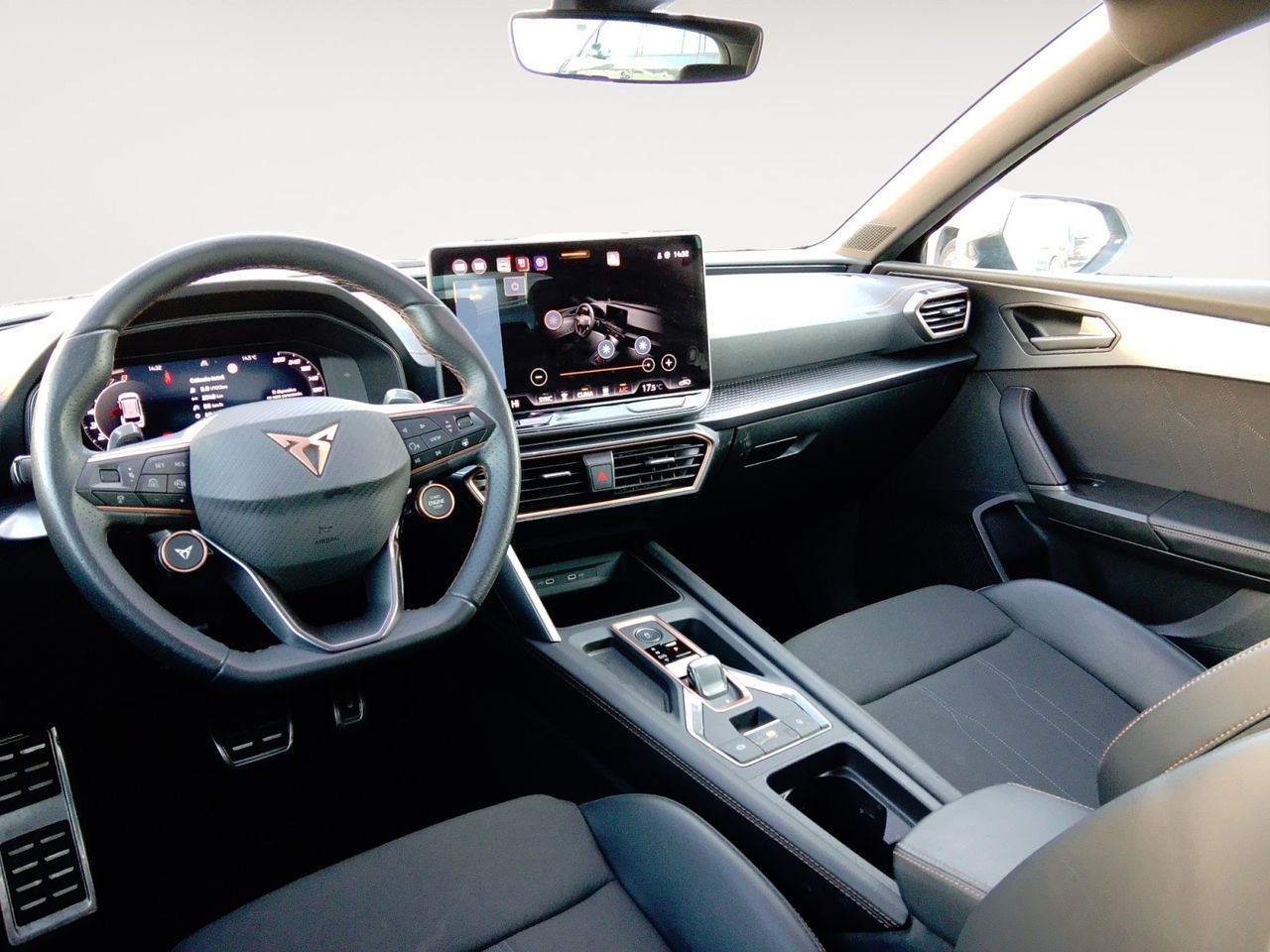 Cupra León 1.5 eTSI DSG - foto 6