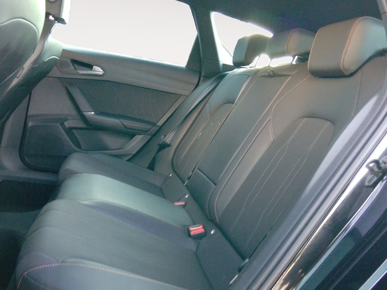 Cupra León 1.5 eTSI DSG - foto 8