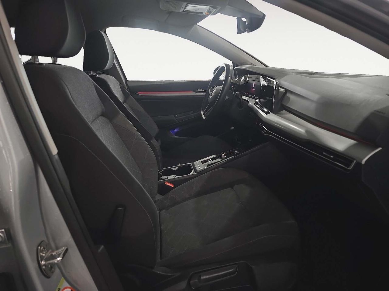 Volkswagen Golf Life 1.0 eTSI DSG - foto 11