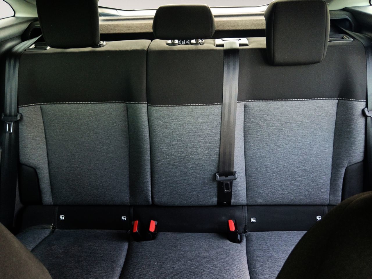Citroën C4 PureTech 100 Feel - foto 9