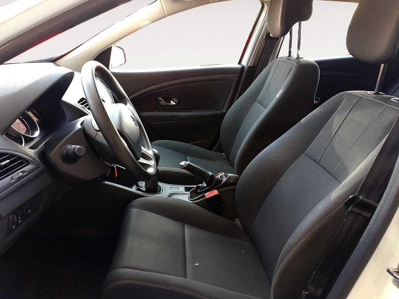 Renault Mégane dCi 90 eco2 Authentique - foto 11