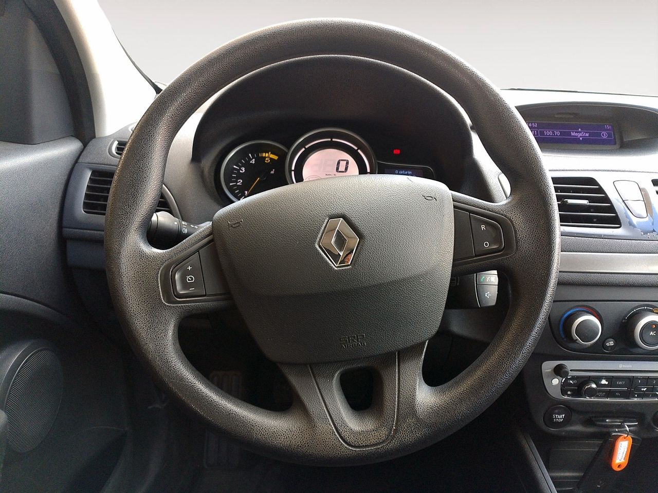 Renault Mégane dCi 90 eco2 Authentique - foto 10