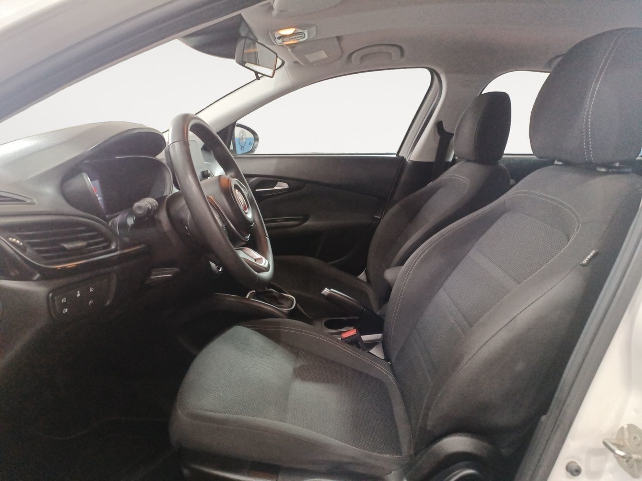 Fiat Tipo 1.5 Hybrid City Life DCT - foto 9