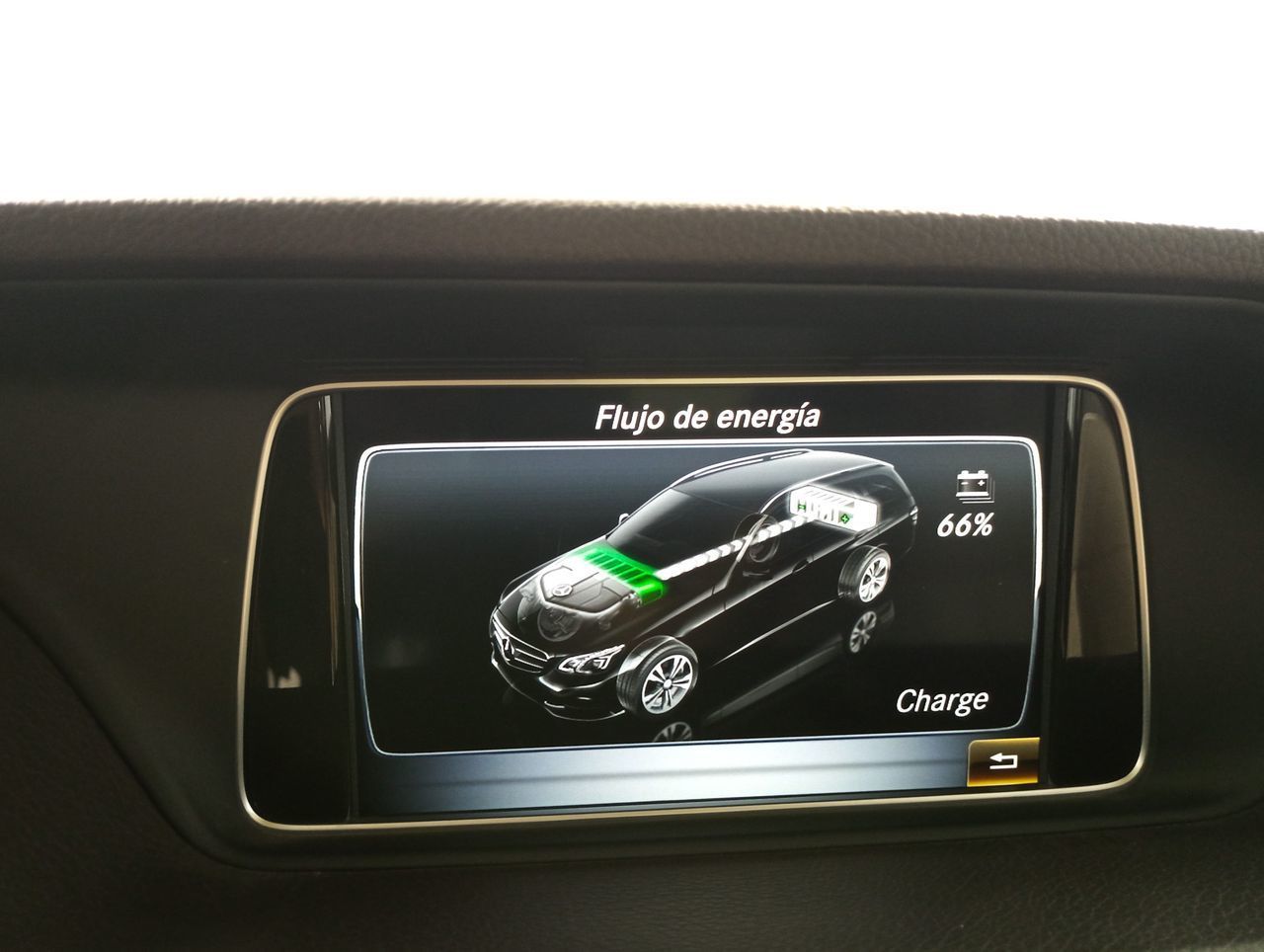 Mercedes-Benz Clase E E 300 BlueTEC Hybrid Estate - foto 19