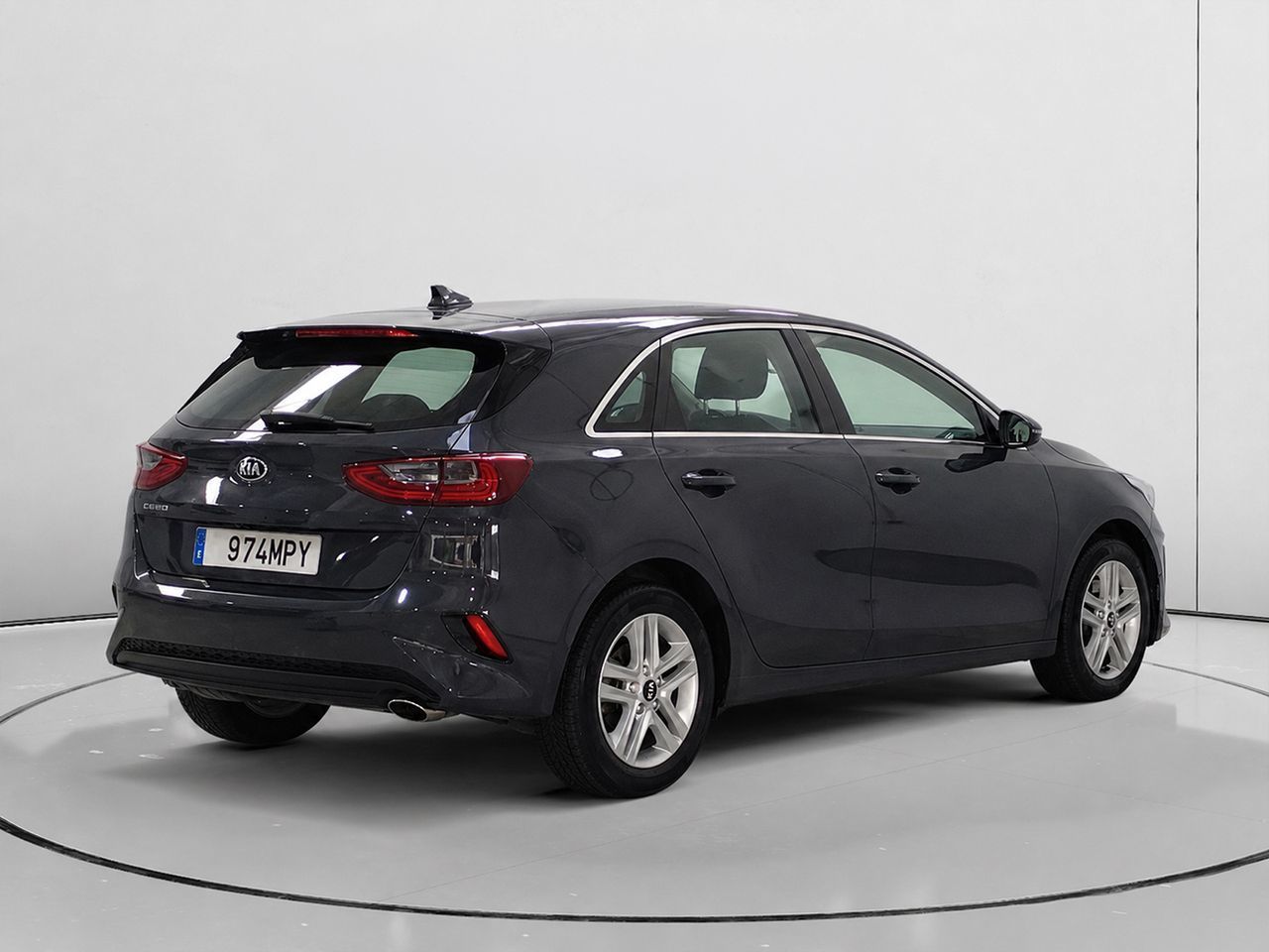 Kia Ceed 1.6 CRDi Drive - foto 2