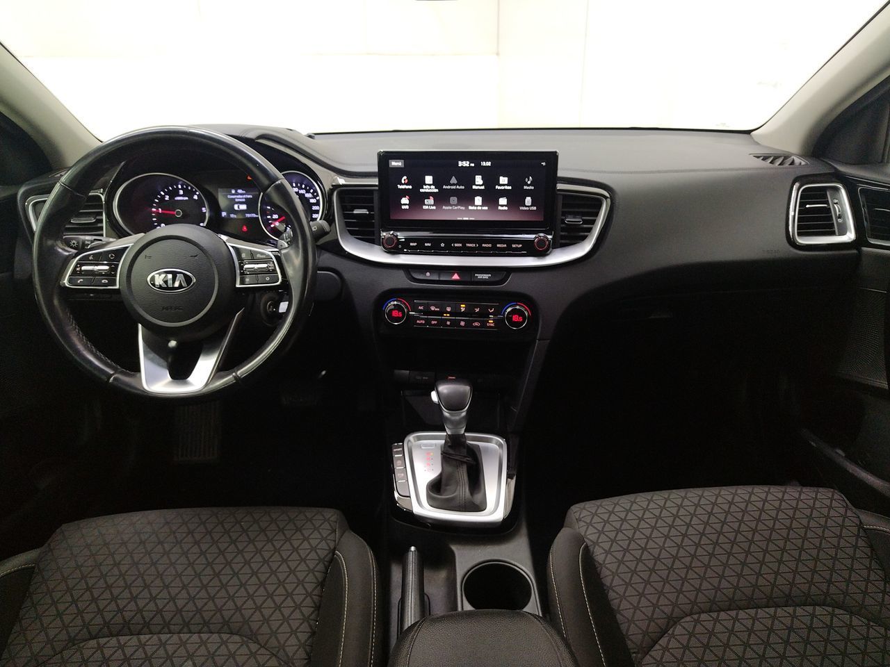Kia Ceed 1.6 CRDi Drive - foto 7