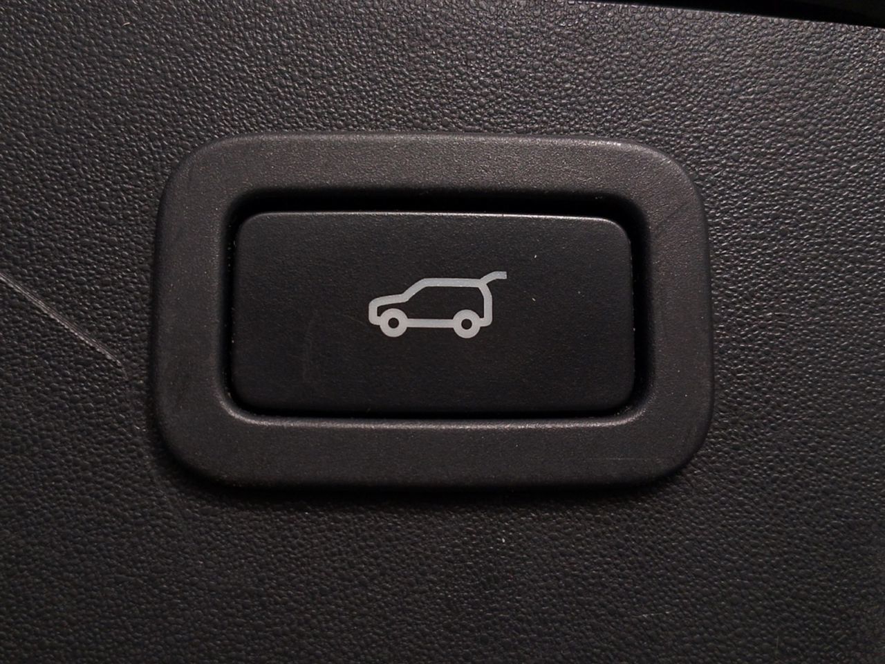 Jaguar E-Pace 2.0D 4WD - foto 21
