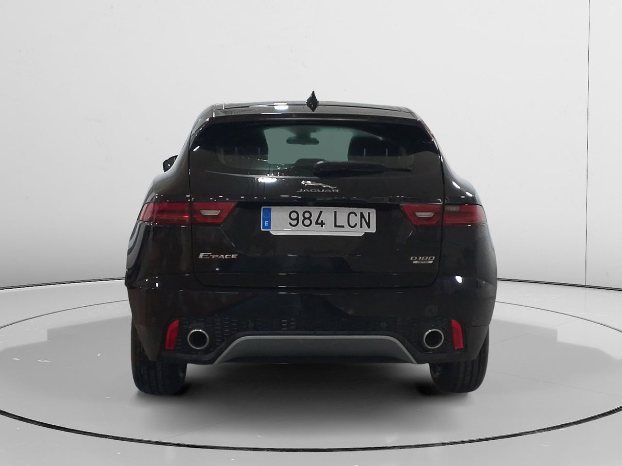 Jaguar E-Pace 2.0D 4WD - foto 3