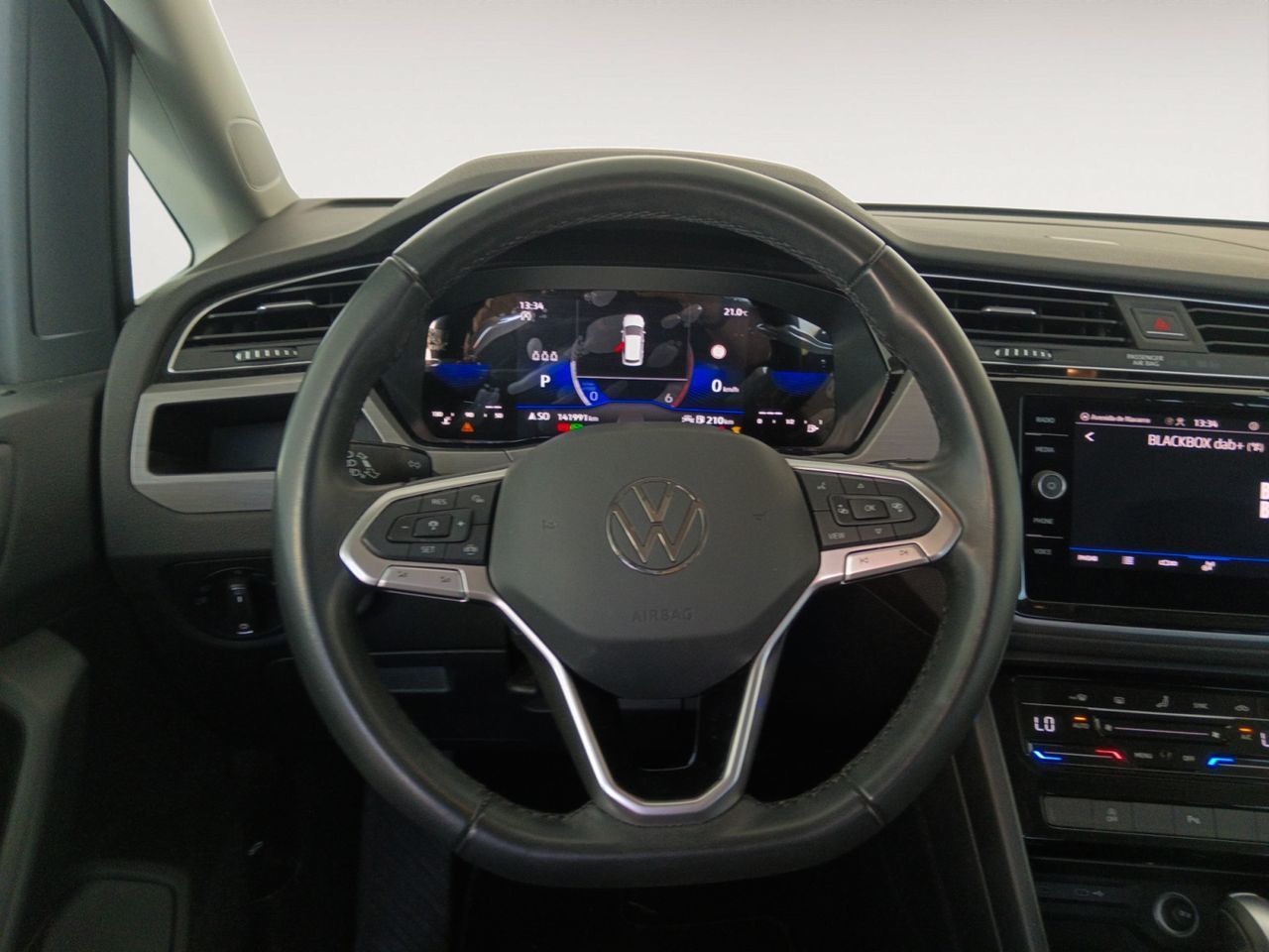 Volkswagen Touran Advance 2.0 TDI DSG - foto 8