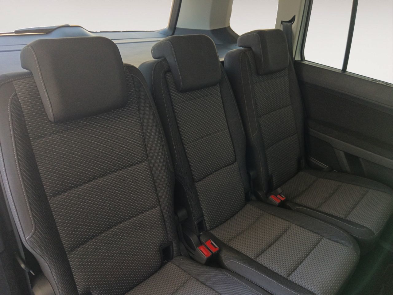 Volkswagen Touran Advance 2.0 TDI DSG - foto 10