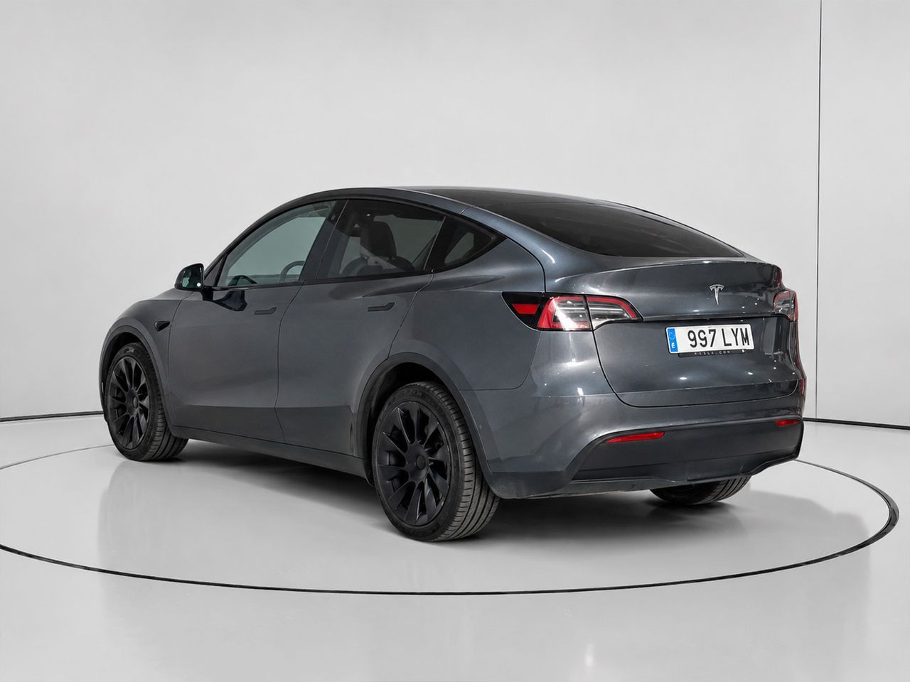 Tesla Model Y Gran Autonomía 4WD - foto 5