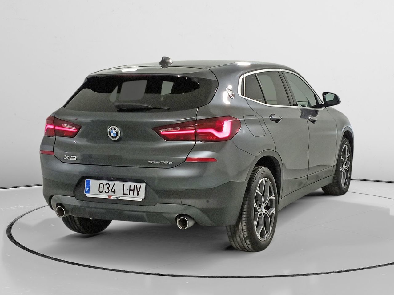 BMW X2 sDrive18d Business - foto 2