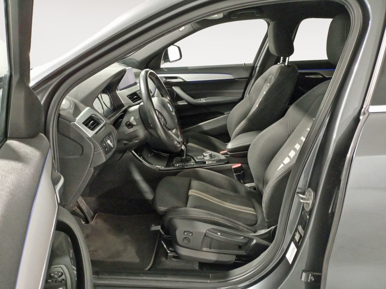 BMW X2 sDrive18d Business - foto 9