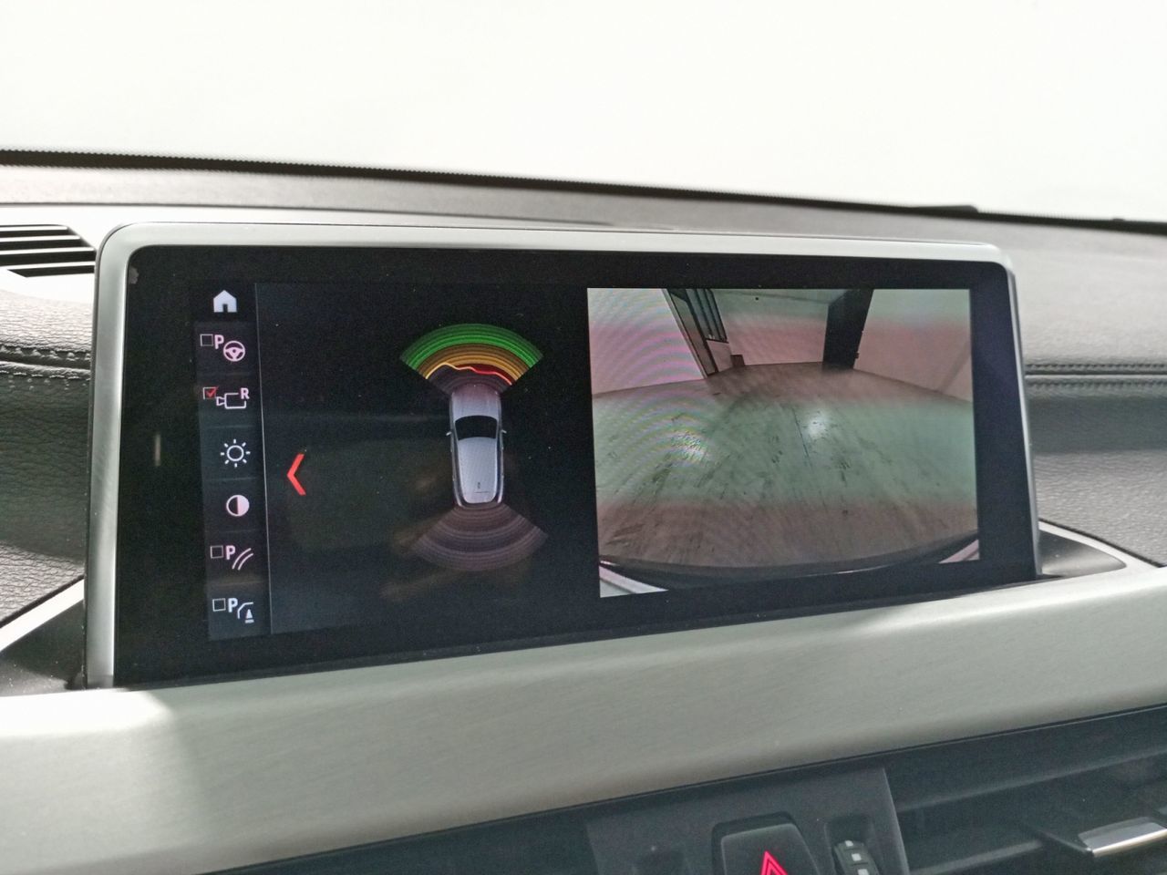 BMW X2 sDrive18d Business - foto 17