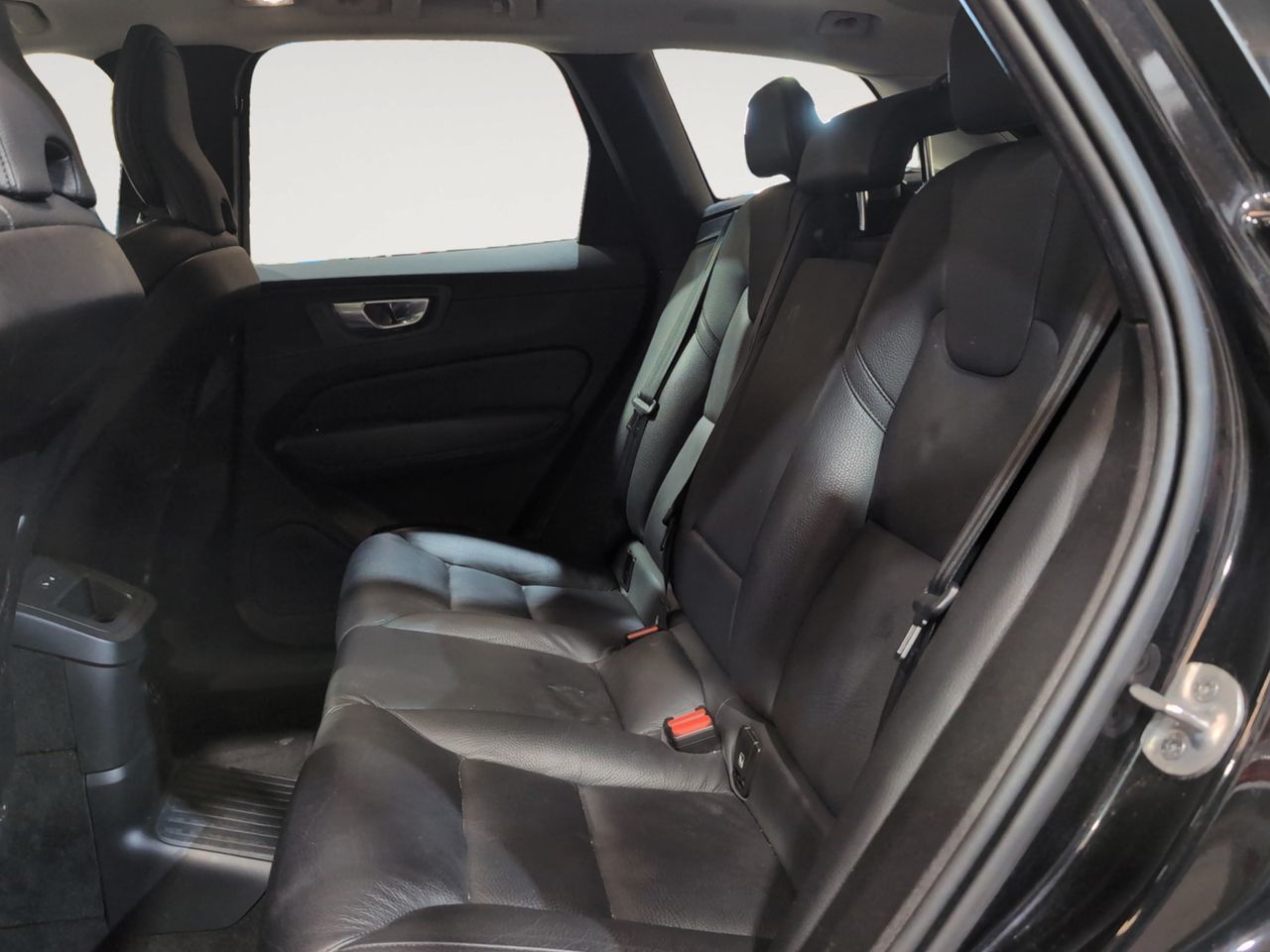 Volvo XC60 T6 Recharge Ultimate Dark AWD - foto 10