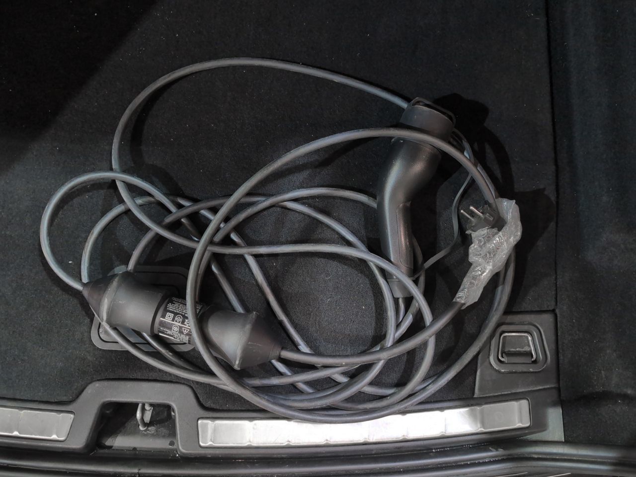 Volvo XC60 T6 Recharge Ultimate Dark AWD - foto 23