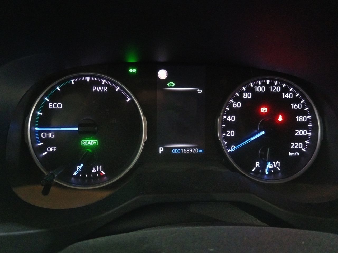 Toyota RAV4 220H Business - foto 14